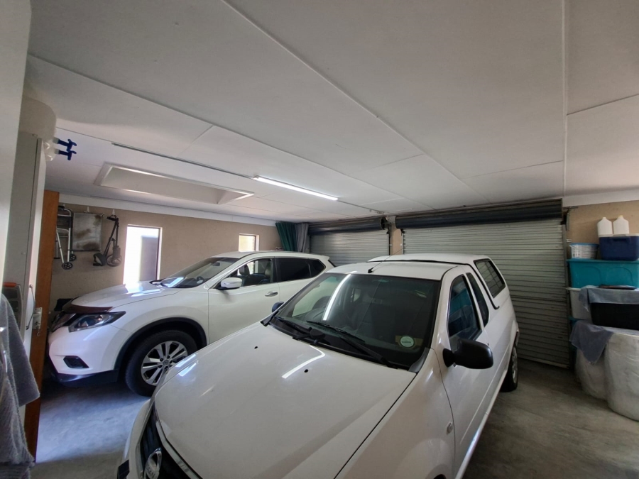 3 Bedroom Property for Sale in Reebok Western Cape
